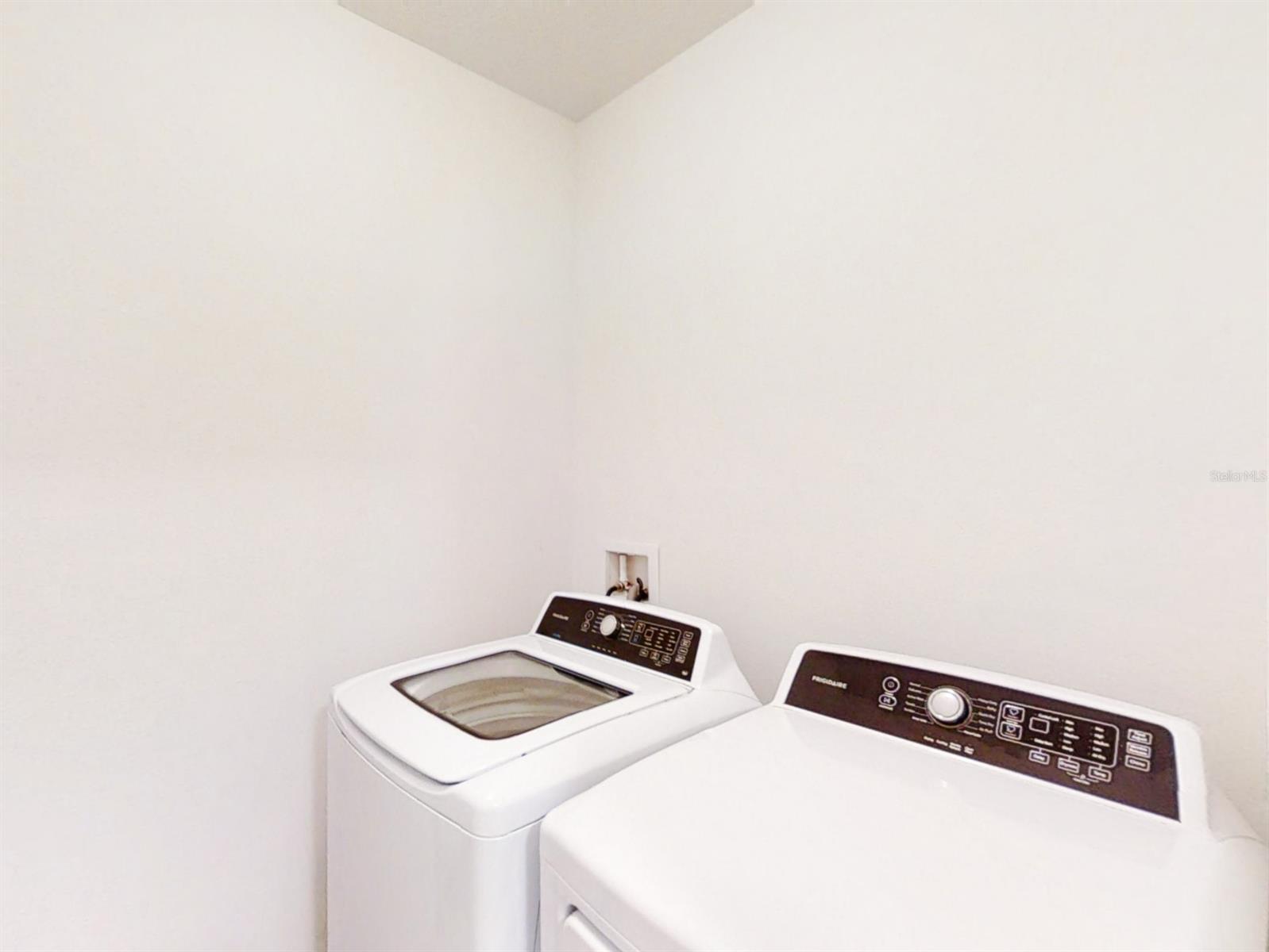 Sabal Lakes - Residential