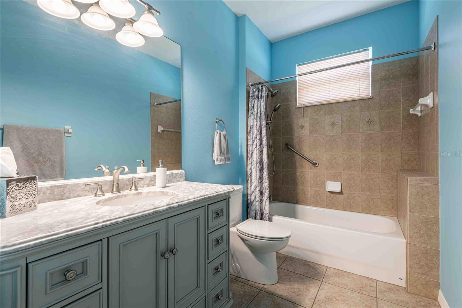 HIGHLANDS PH 02 - Residential