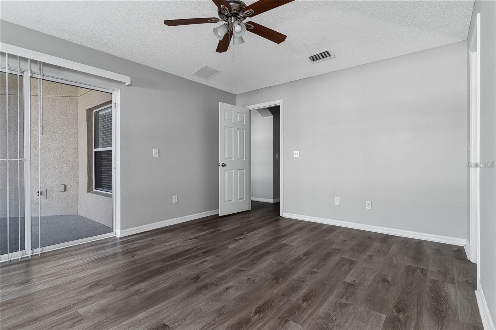 SEASONS - Residential Lease
