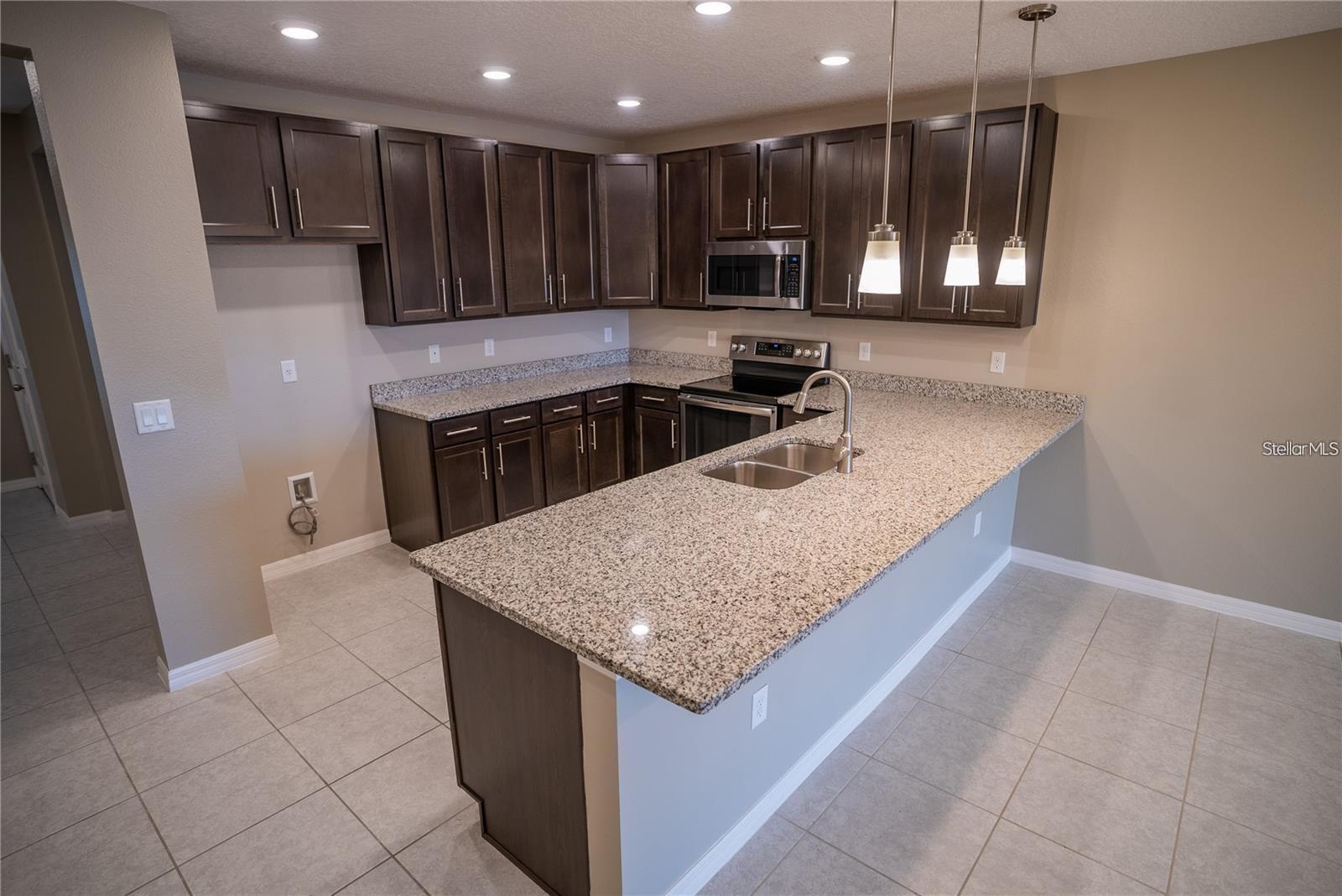 WILLIAMS PRESERVE PH 1 - Residential Lease