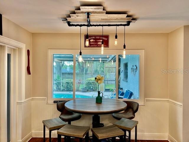 WEST LAKE VILLAGE - Residential