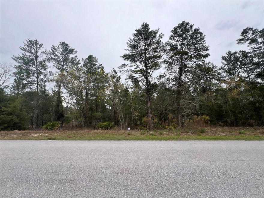 PRICE IMPROVED. Welcome to pristine Sugarmill Woods Oak Village subdivision.  This beautiful lot (34) offers privacy and tranquility, with a green belt for added seclusion. It’s minutes away from shopping, restaurants, amenities, and local waterways, local springs, waterfront dining and more. There is an optional membership at the Sugarmill Woods Country Club that offers club houses, golf course for golf enthusiast, community pools, fitness center and more.
Adjacent lot (36) also for sale, imagine building your dream home with the convenience of having both lots side by side, if you are looking for more space and privacy. Don't miss this one, see it today!
The buyer and the buyer's agent to verify all information and measurements.