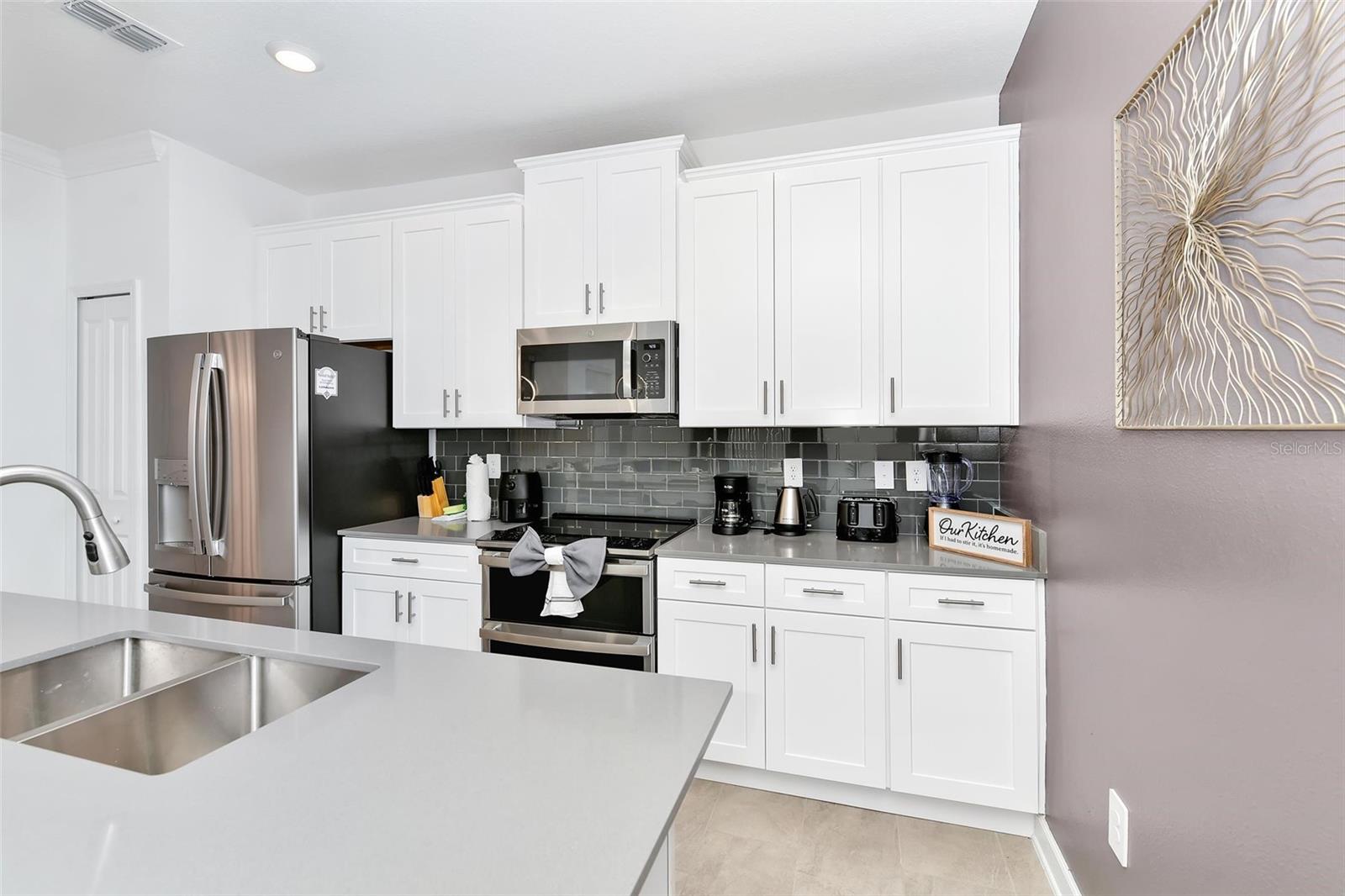 COVE AT STOREY LAKE 5 - Residential