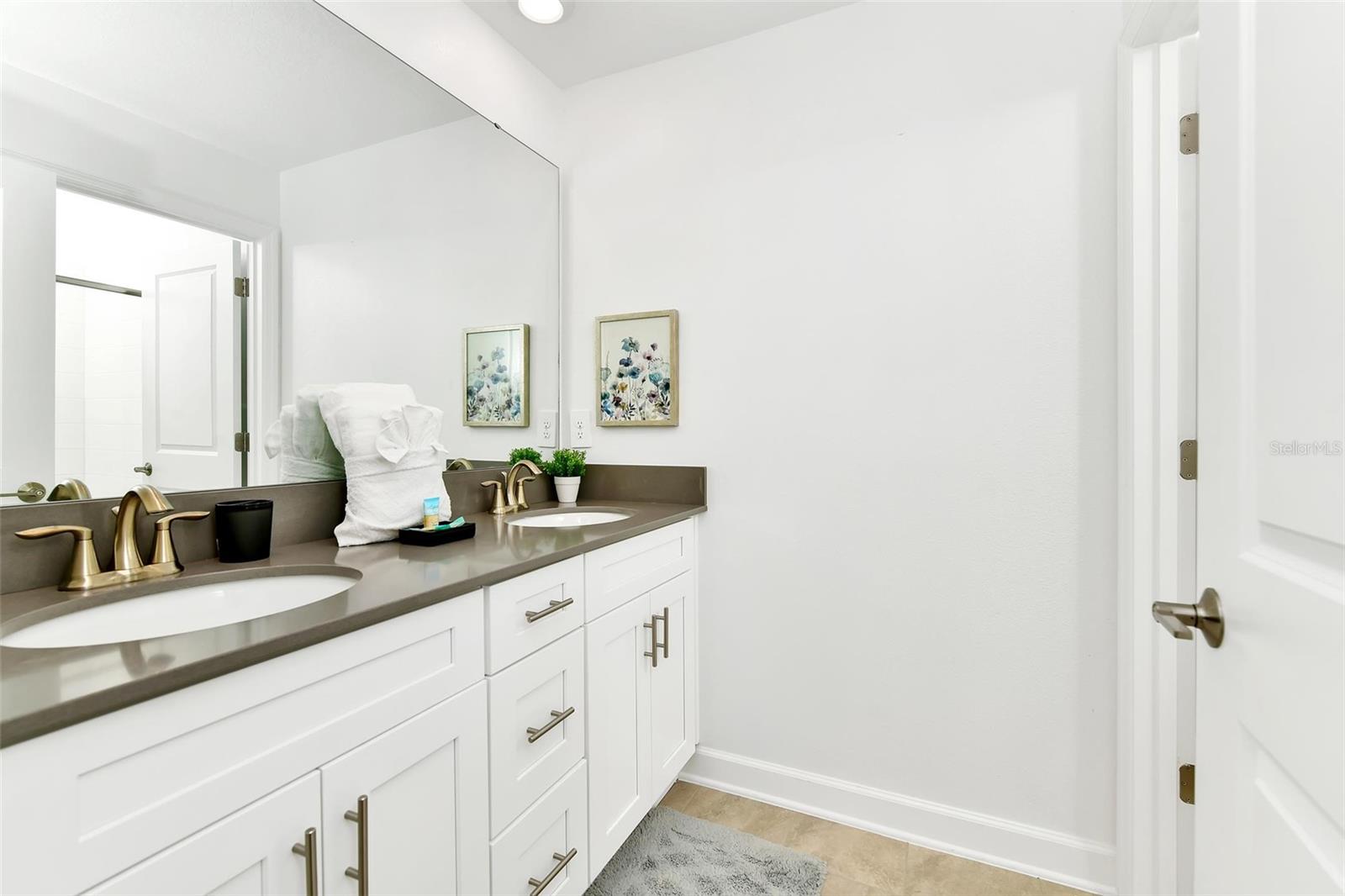 COVE AT STOREY LAKE 5 - Residential