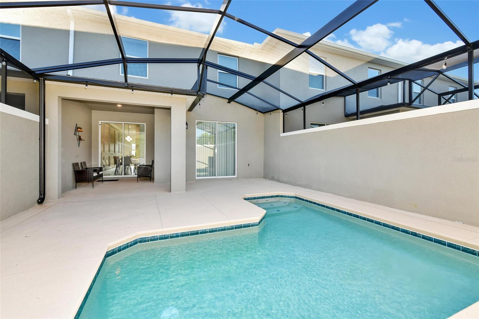 COVE AT STOREY LAKE 5 - Residential