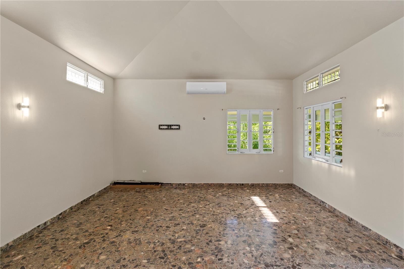 EL MIRADOR DE SAN JUAN - Residential