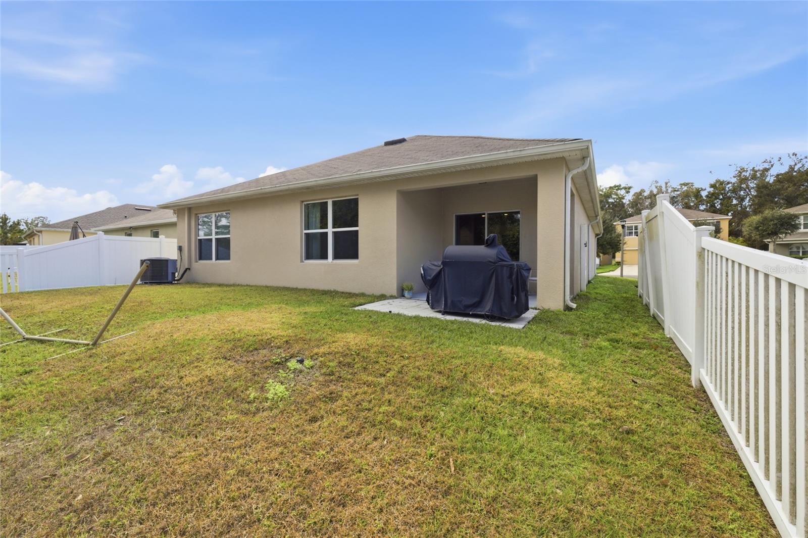 SILVERADO RANCH - Residential