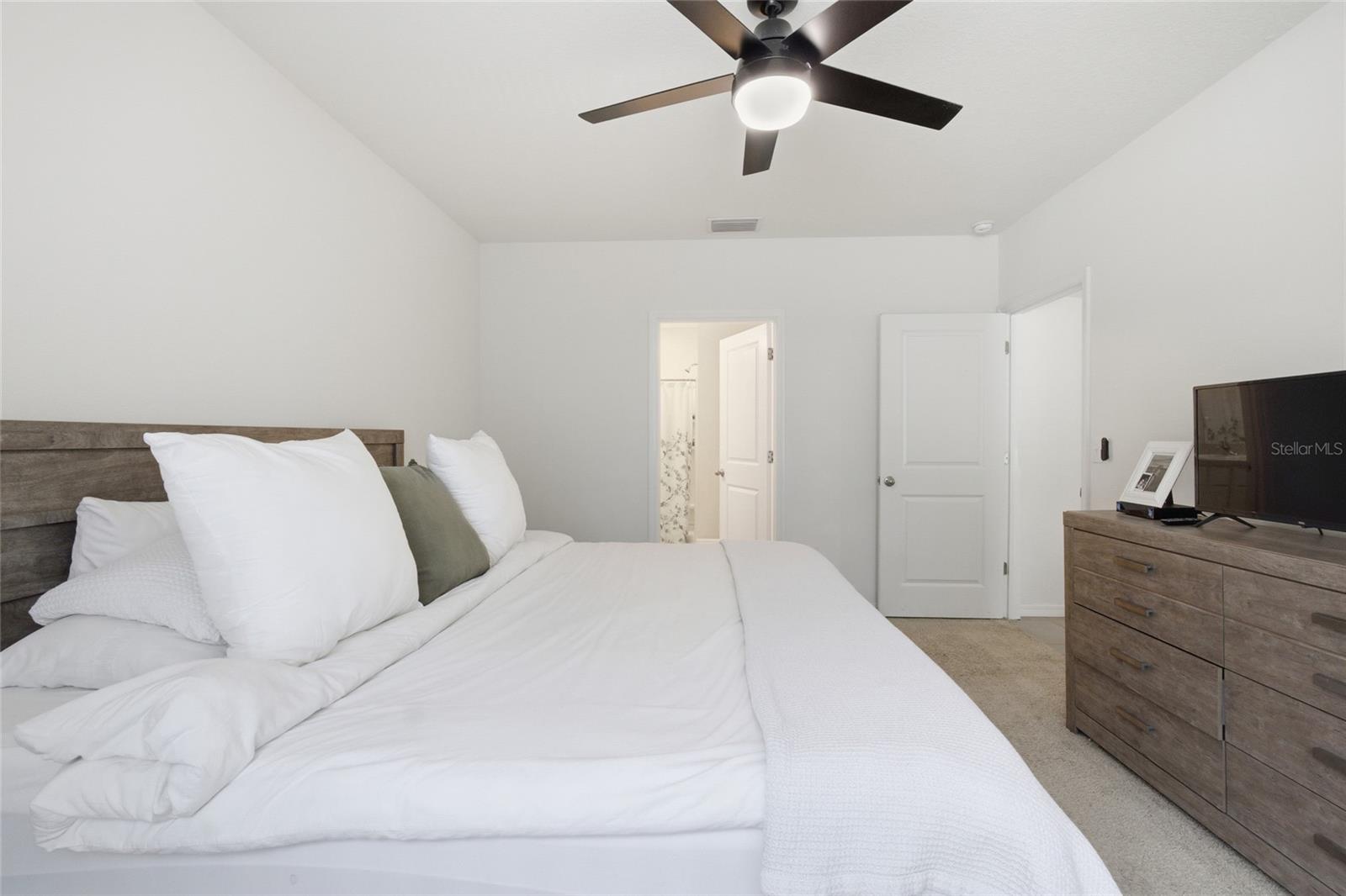 SILVERADO RANCH - Residential