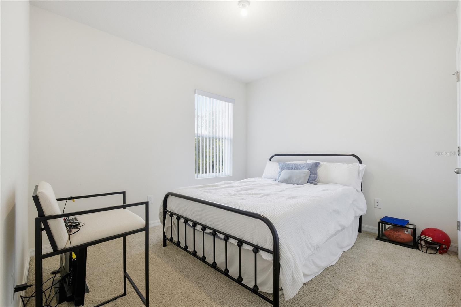 SILVERADO RANCH - Residential