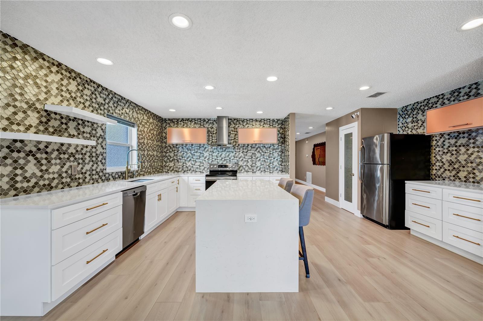 WATERFORD CHASE - Residential