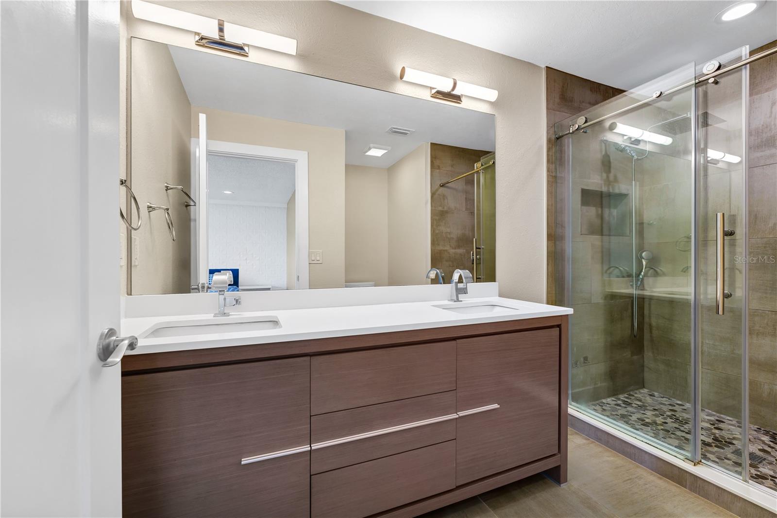 WATERFORD CHASE - Residential