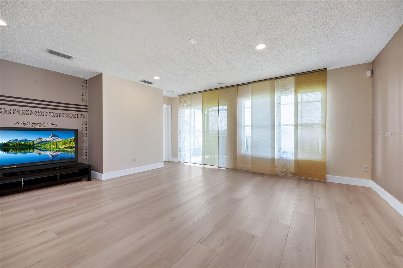 WATERFORD CHASE - Residential