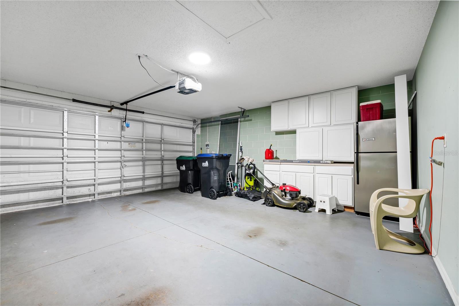 WATERFORD CHASE - Residential