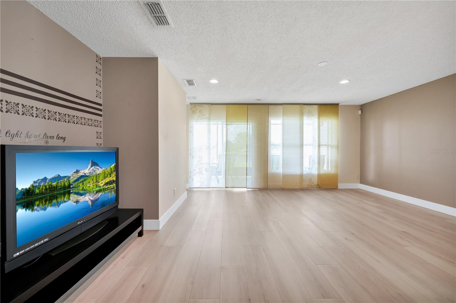 WATERFORD CHASE - Residential