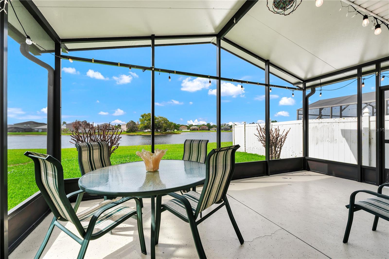 WATERFORD CHASE - Residential