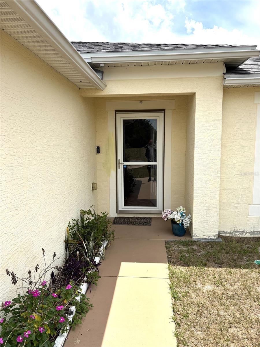 4704 SW 138TH LOOP