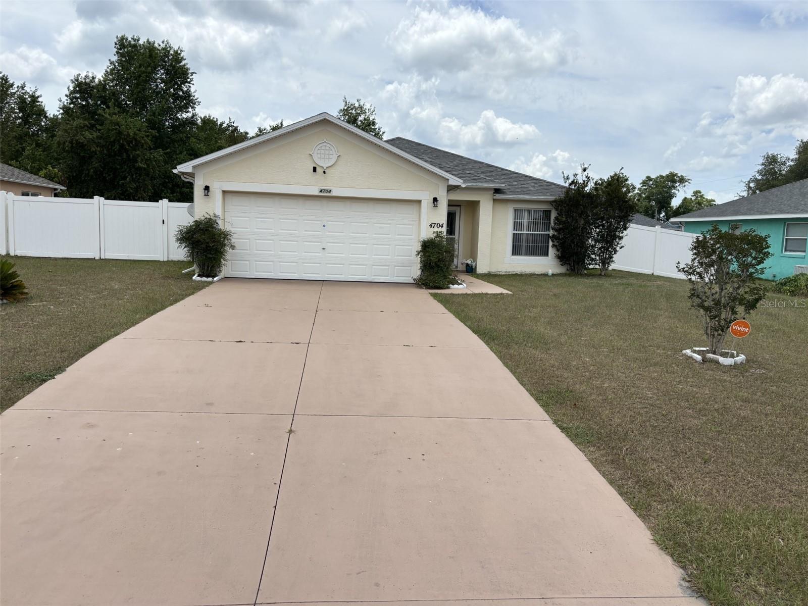 4704 SW 138TH LOOP