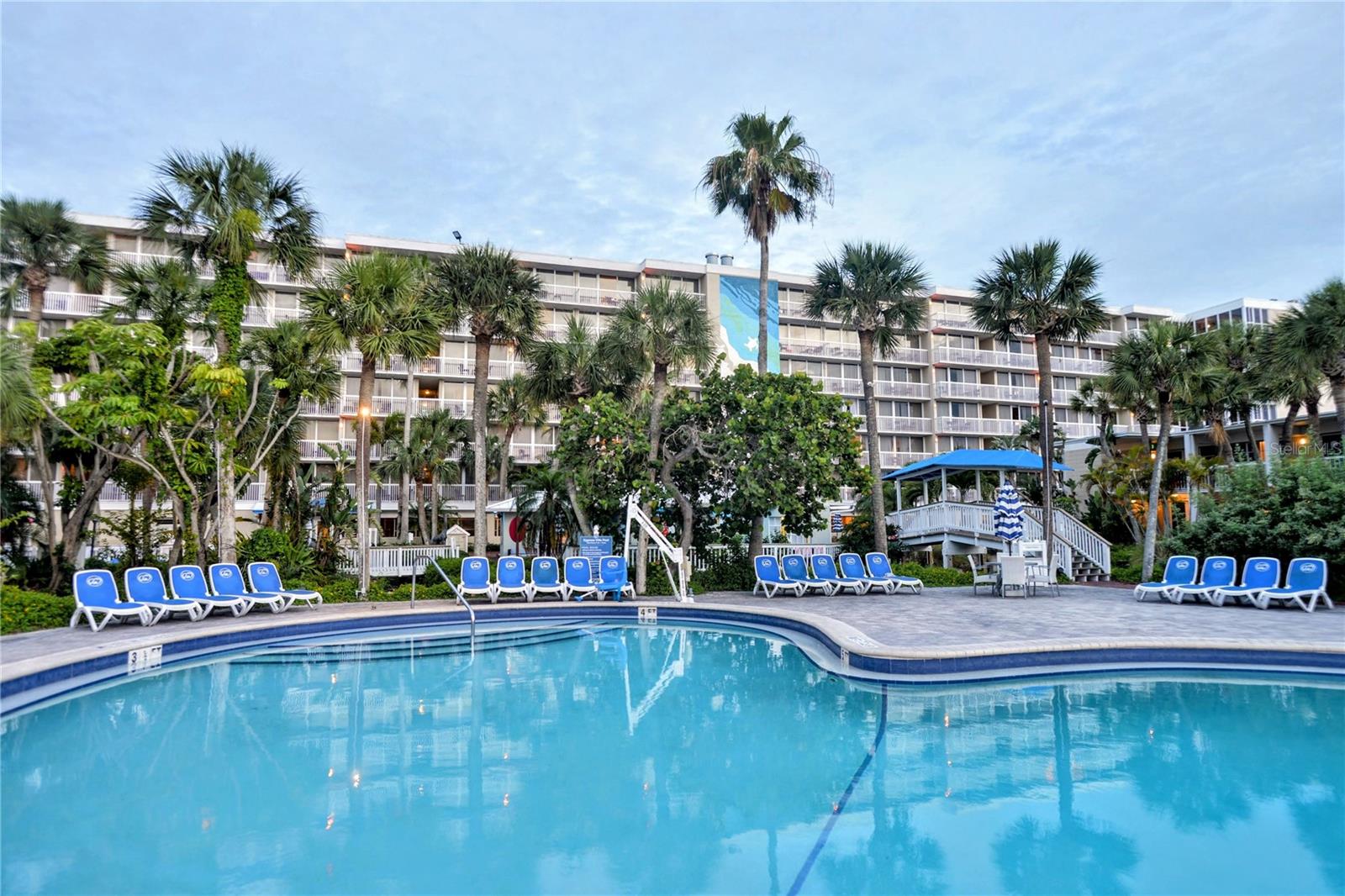 5500 GULF BOULEVARD 6241