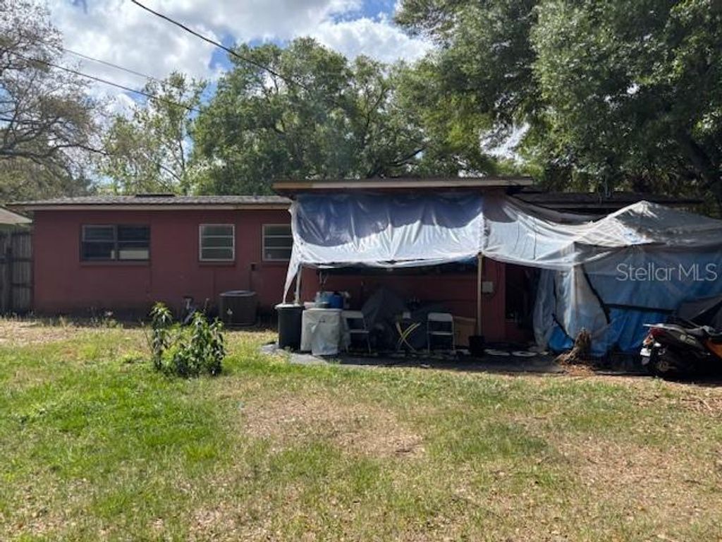 Photo of 5621 Lejeune Drive, Orlando, FL 32808 (MLS # O6395599)