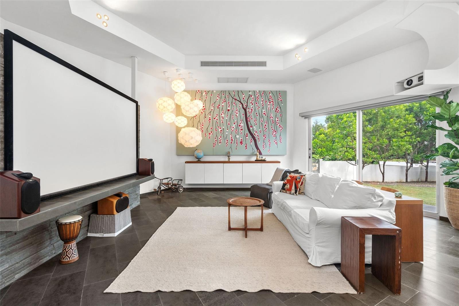 URBANIZACION SAN FRANCISCO - Residential