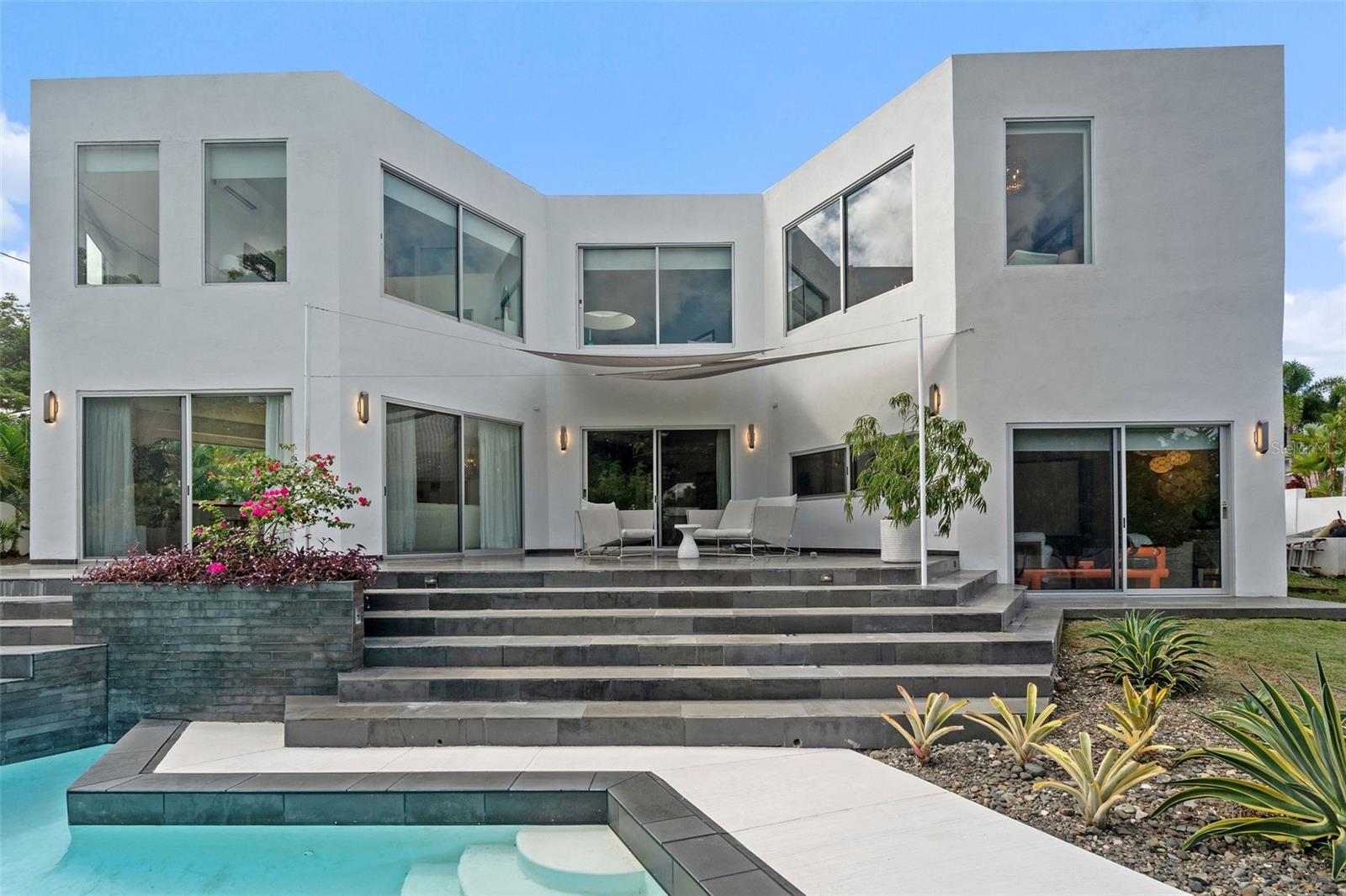 URBANIZACION SAN FRANCISCO - Residential