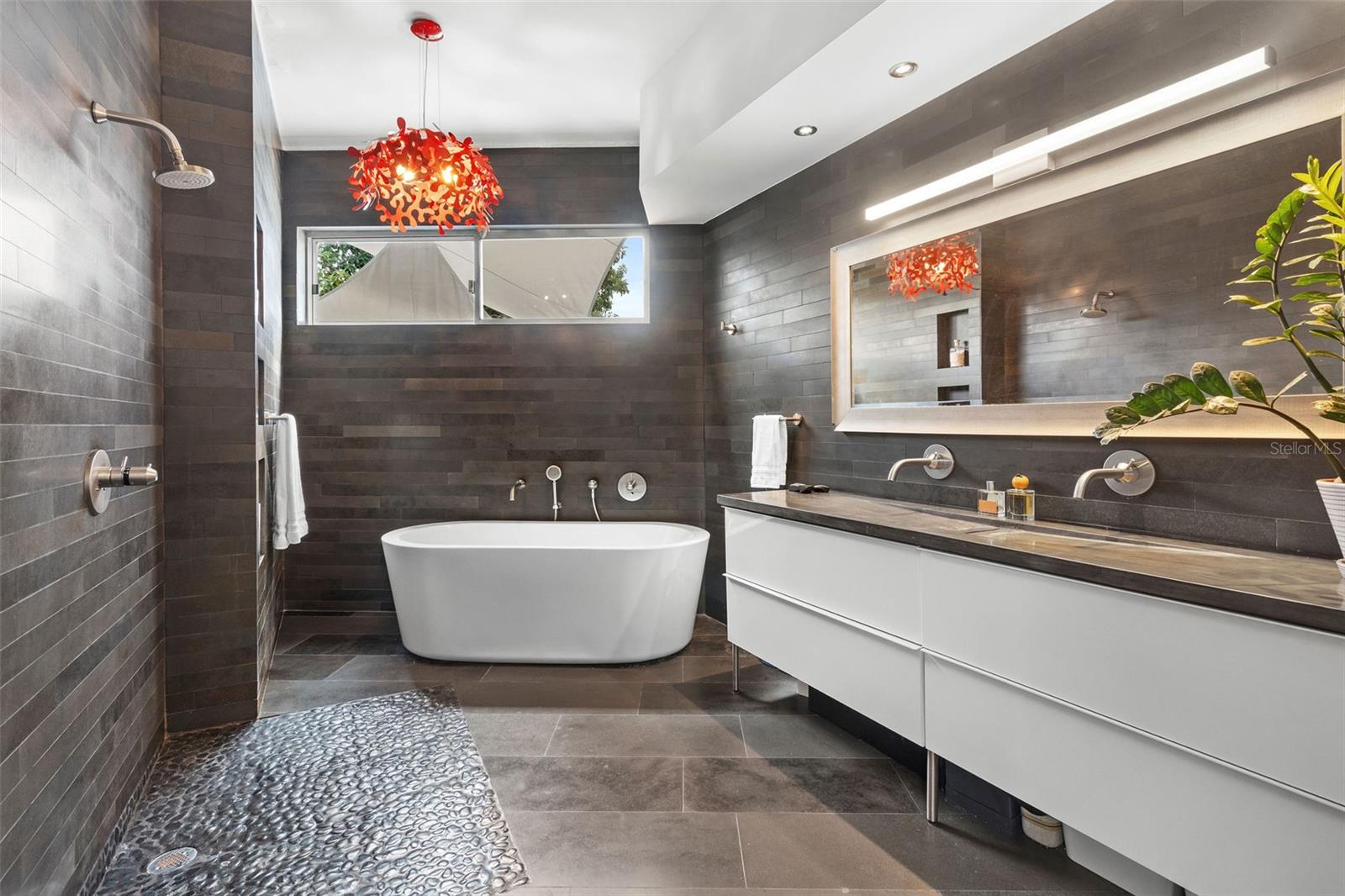 URBANIZACION SAN FRANCISCO - Residential