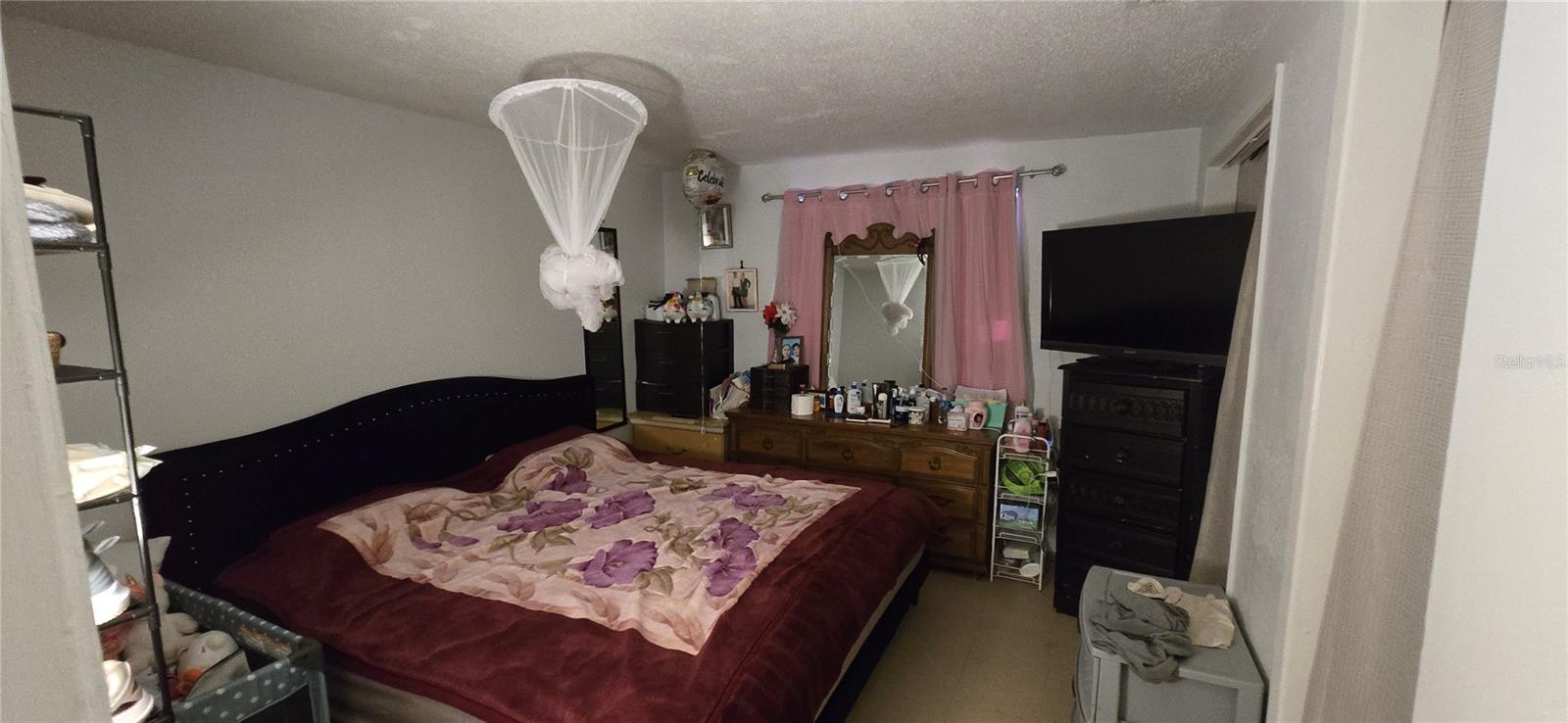 LAUREL PARK - Residential Income