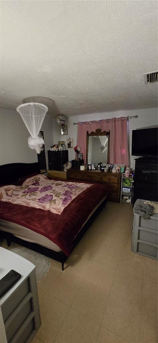 LAUREL PARK - Residential Income