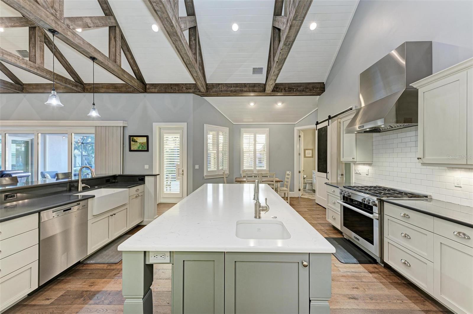 PUNTA GORDA ISLES SEC 04 - Residential