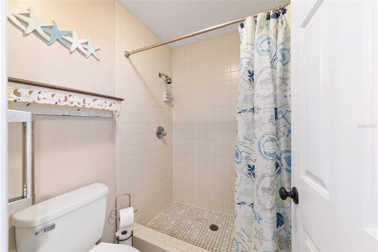 FOX MEADOW - Residential