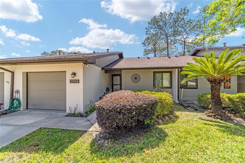 Photo of 1703 NE 38th Avenue, Ocala, FL 34470 (MLS # OM722685)
