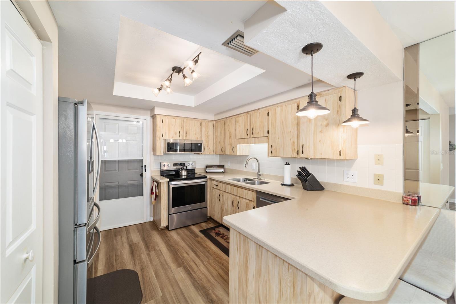 FOX MEADOW - Residential