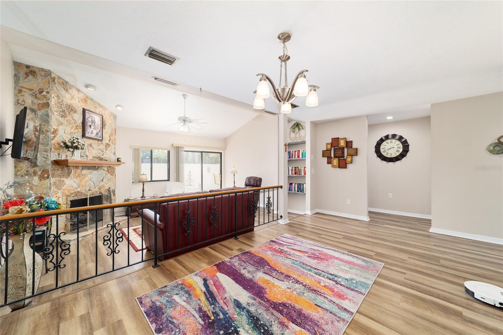 FOX MEADOW - Residential