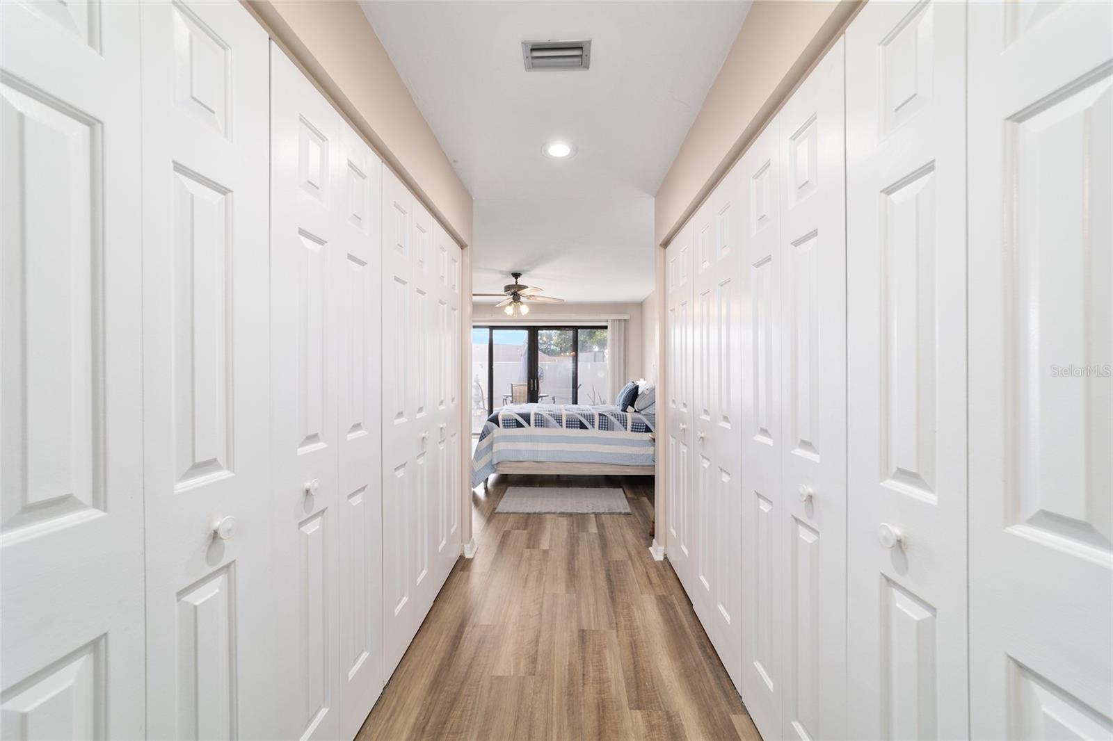 FOX MEADOW - Residential