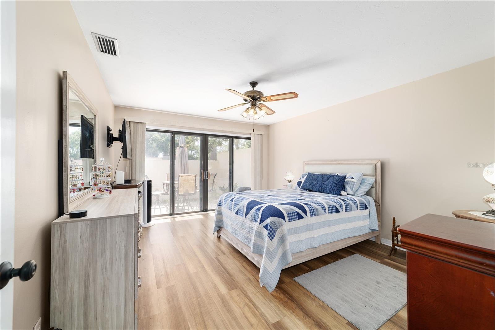 FOX MEADOW - Residential