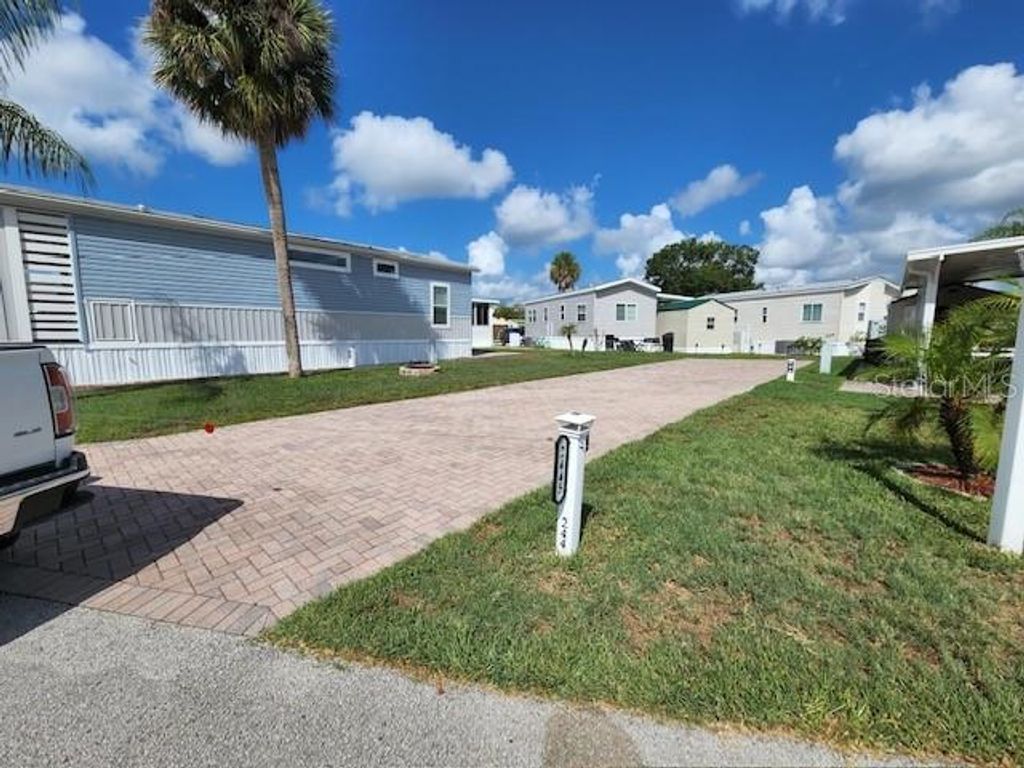 Photo of 2445 Cypress Street, Clermont, FL 34714 (MLS # L4957123)