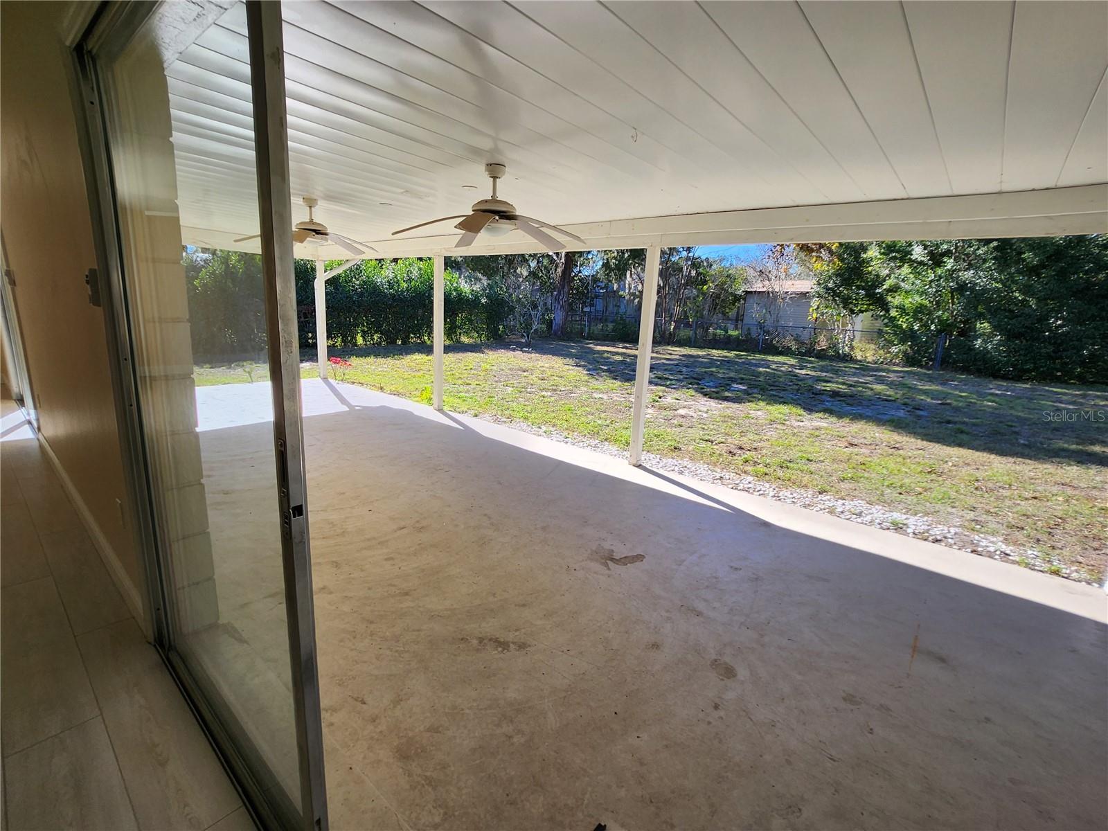 SILVER SPGS SHORES 04 - Residential