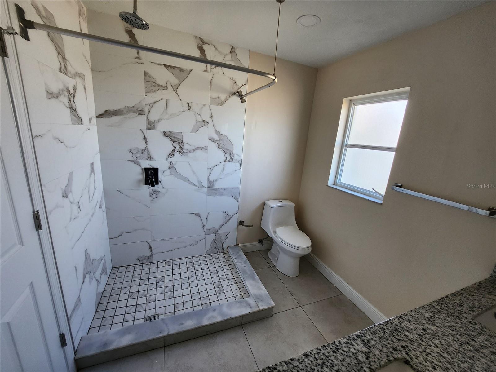 SILVER SPGS SHORES 04 - Residential