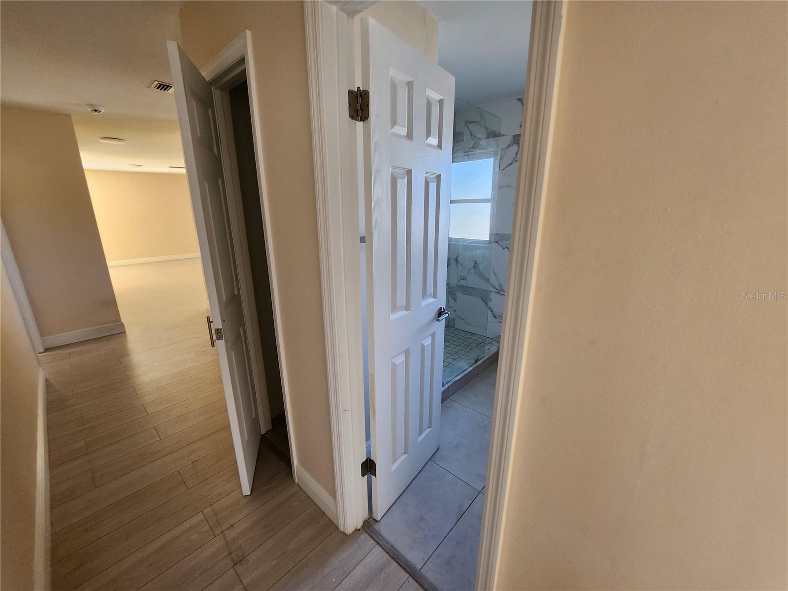 SILVER SPGS SHORES 04 - Residential