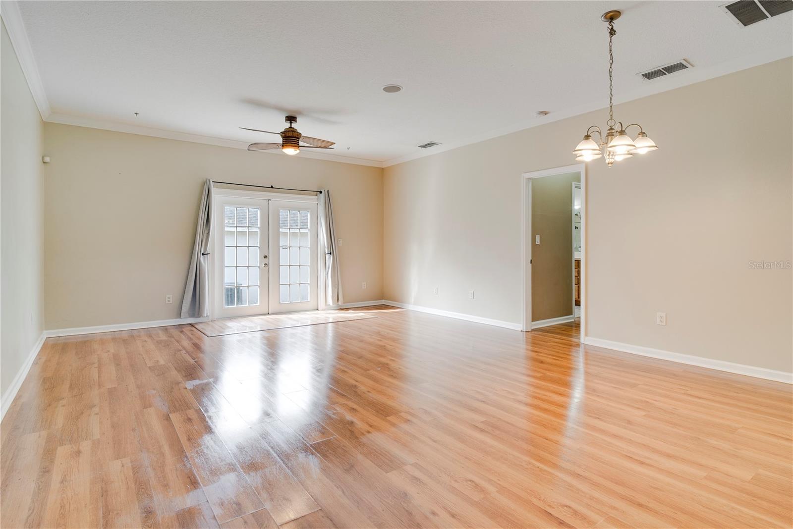 ERROL GOLFSIDE VILLAGE - Residential Lease