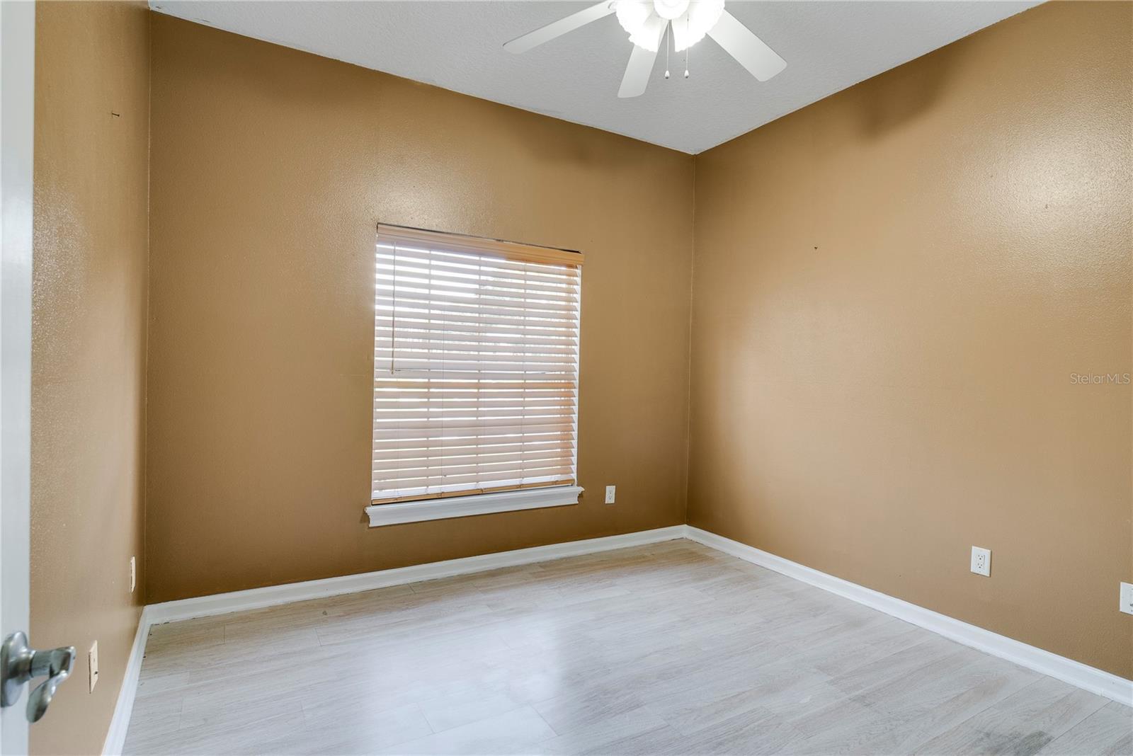 ERROL GOLFSIDE VILLAGE - Residential Lease