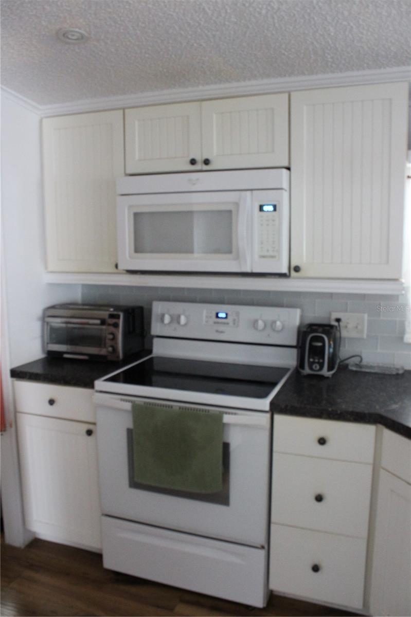 MOBEL AMERICANA MOBILE HOME PARK UNREC - Residential