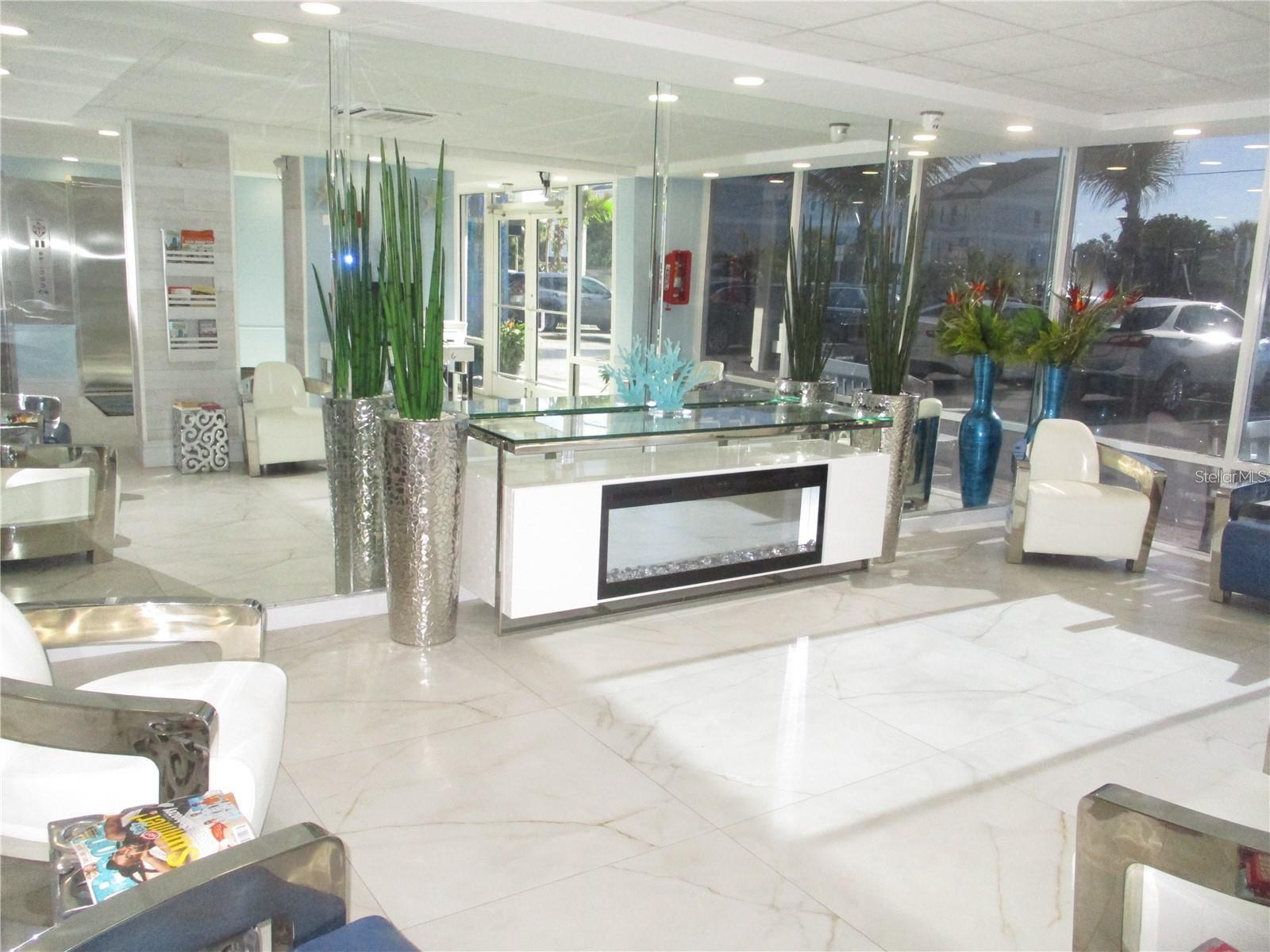 ISLAND INN CONDO - Residential