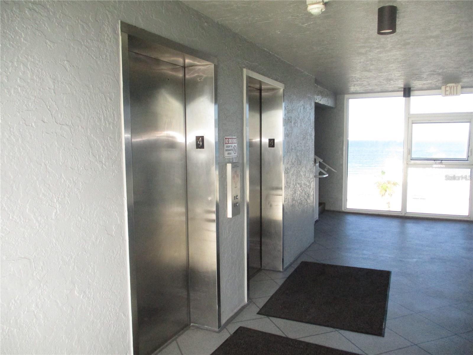 ISLAND INN CONDO - Residential