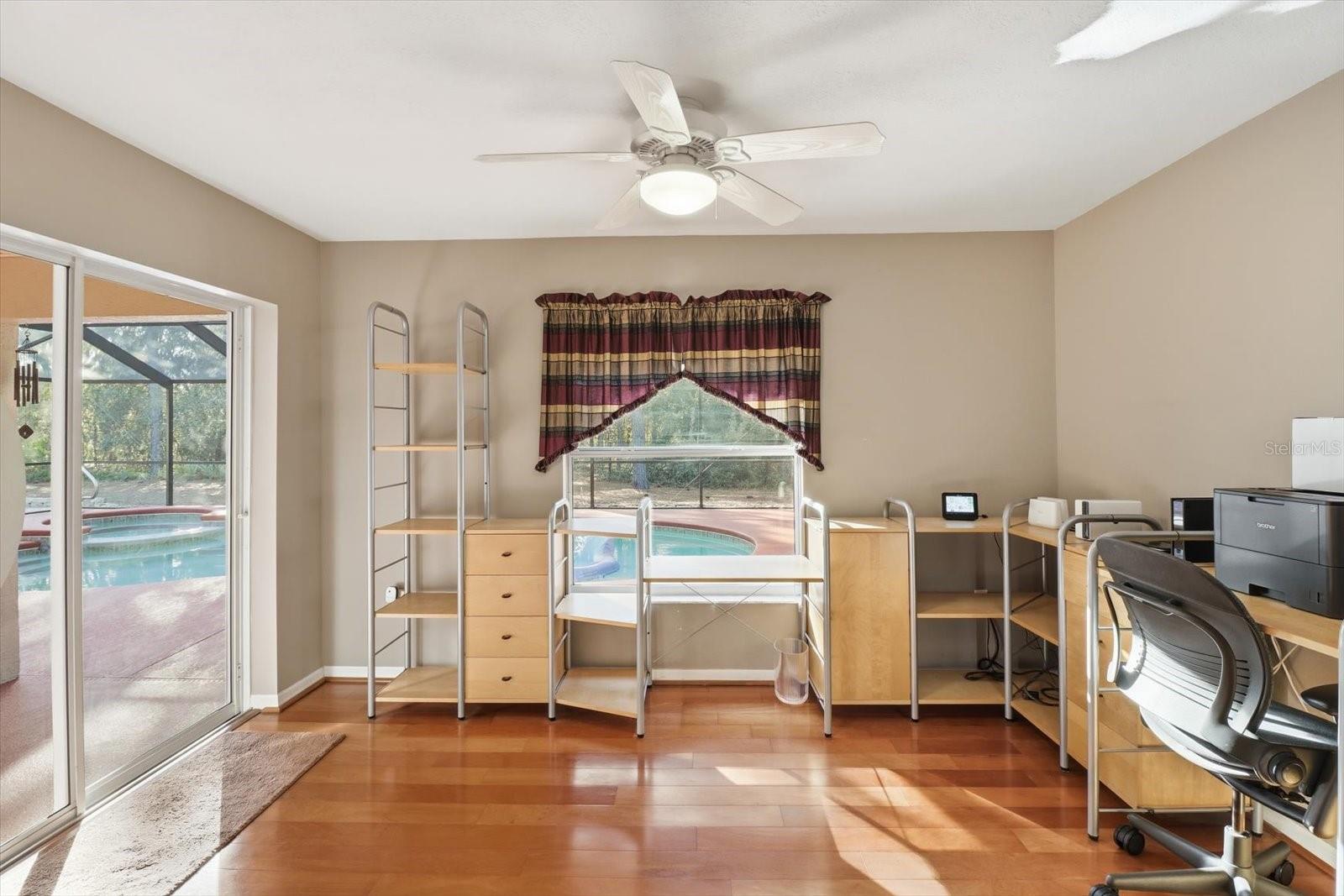 PINE RIDGE UNIT 03 - Residential