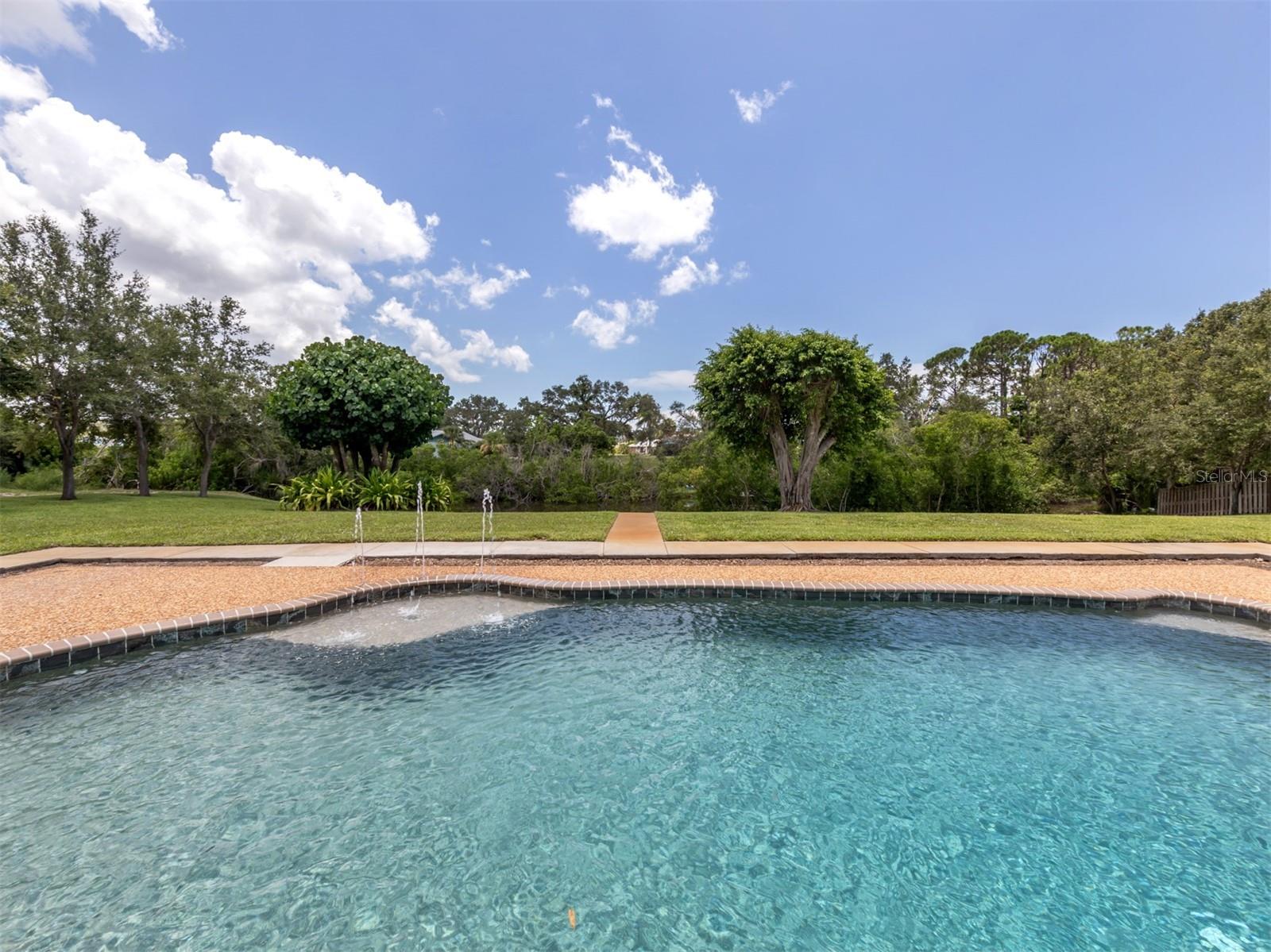 DALELAKE ESTATES - Residential