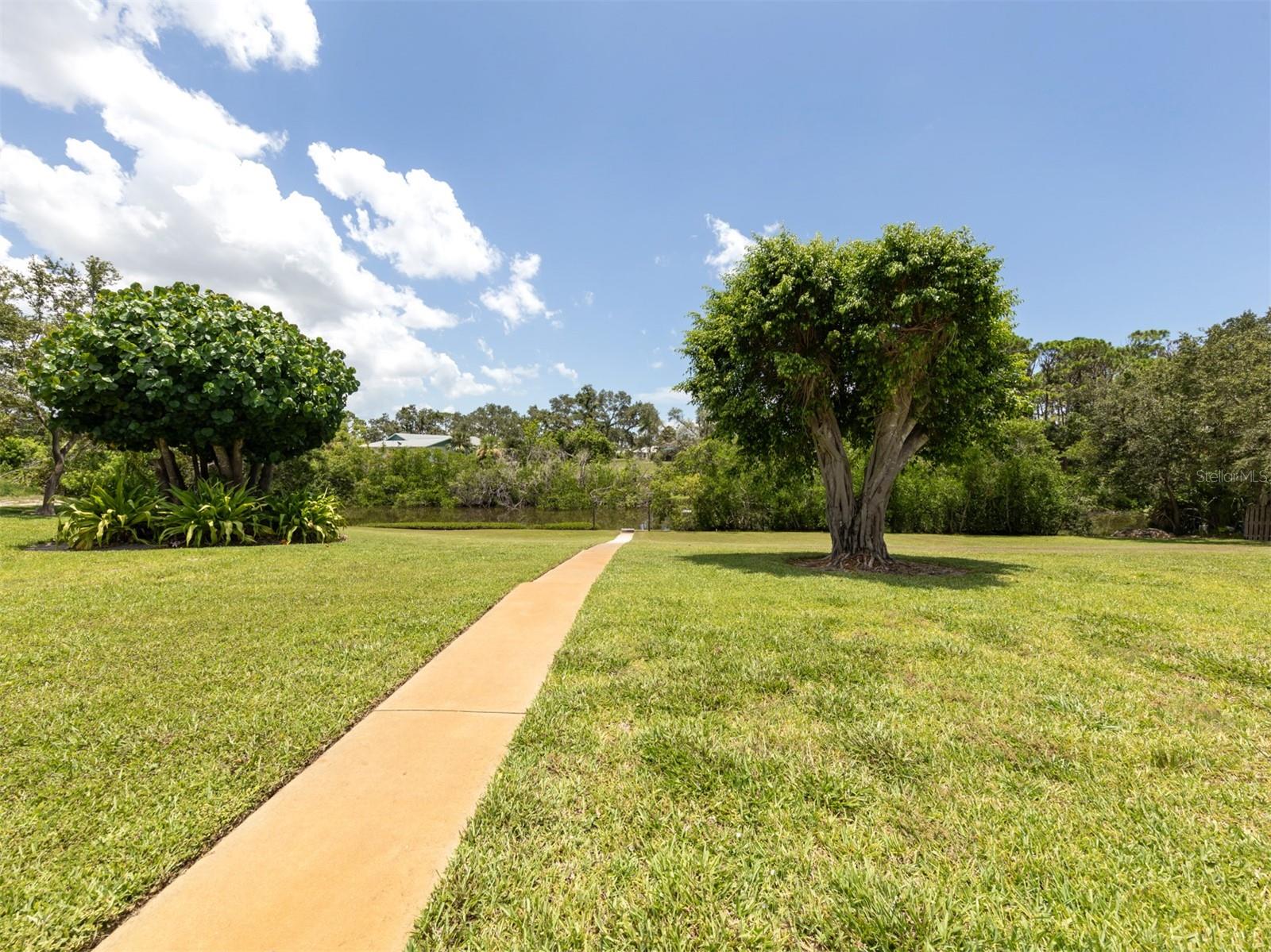 DALELAKE ESTATES - Residential