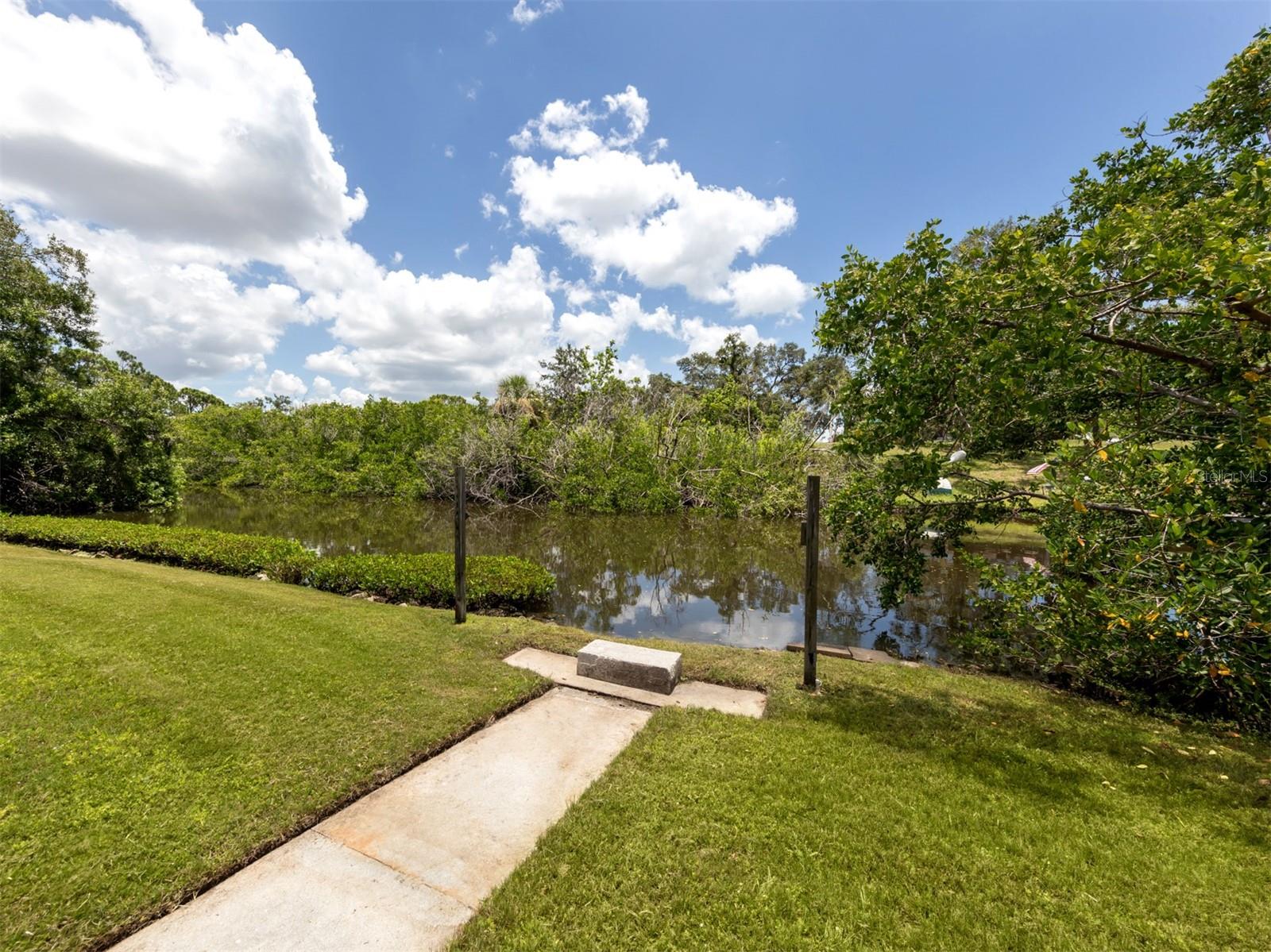 DALELAKE ESTATES - Residential