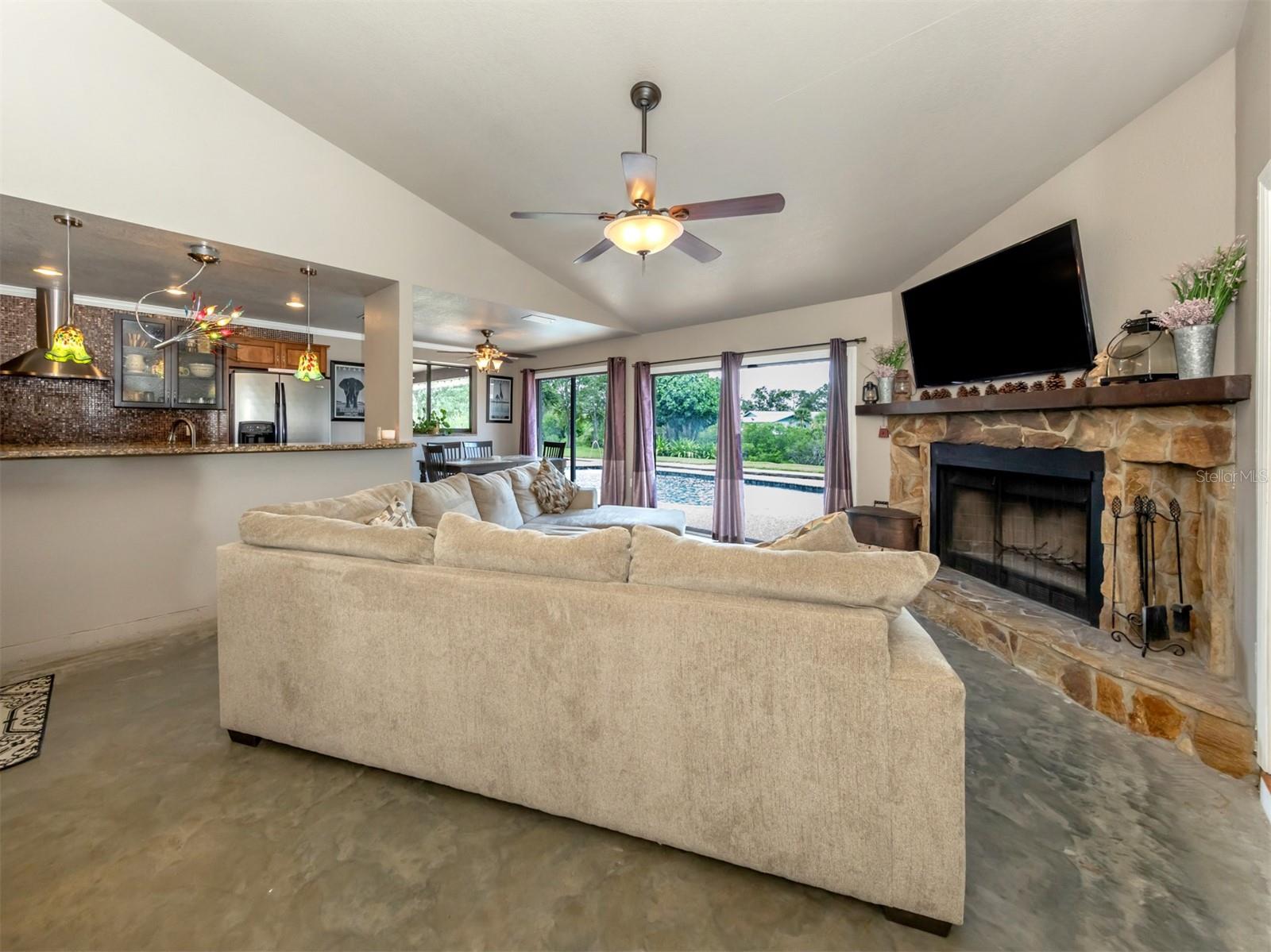 DALELAKE ESTATES - Residential