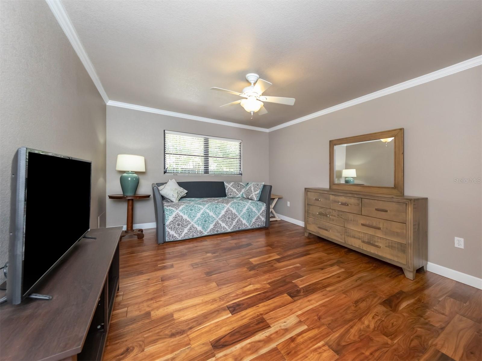 DALELAKE ESTATES - Residential